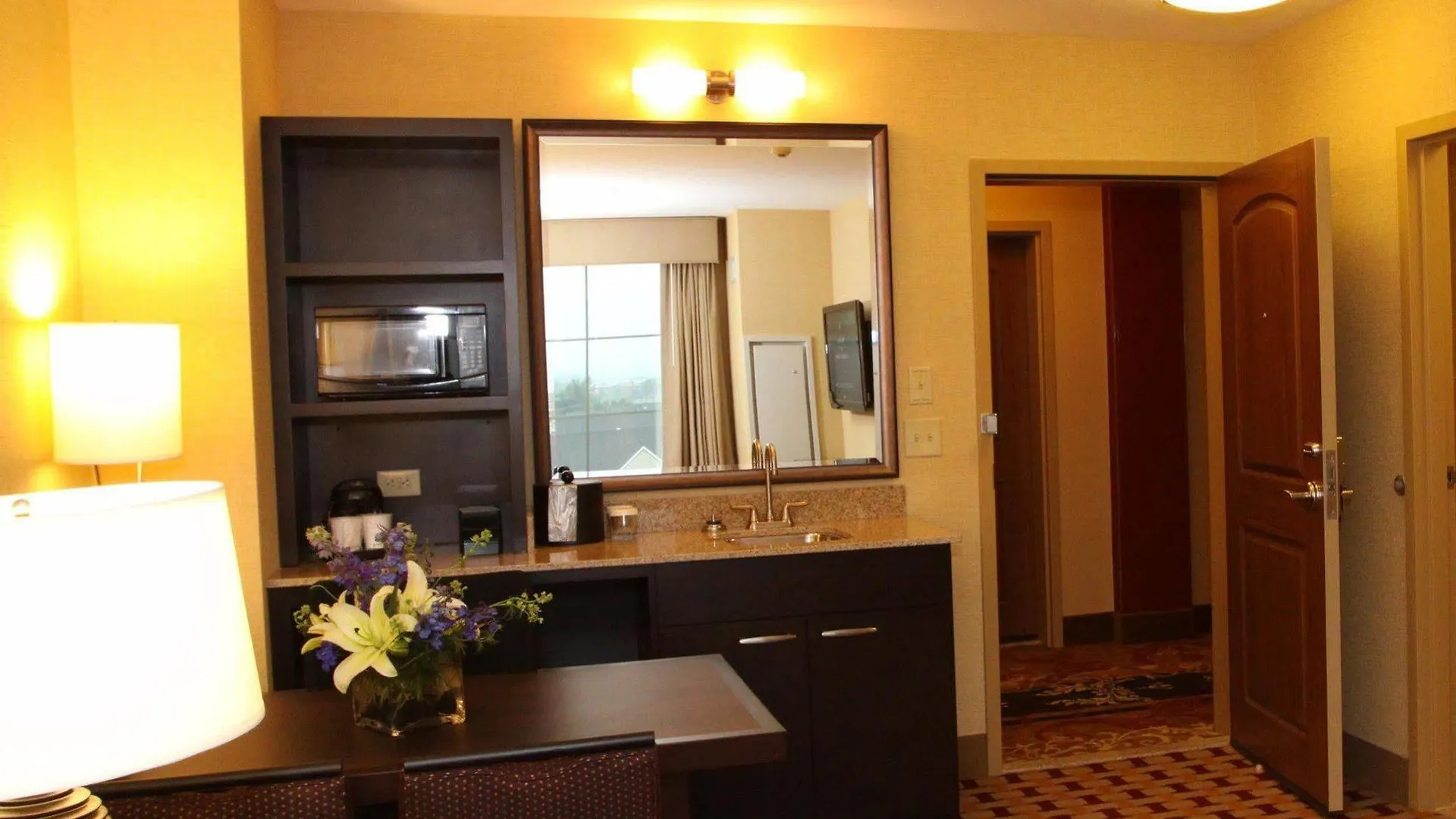 Hotel Embassy Suites Columbus - Airport