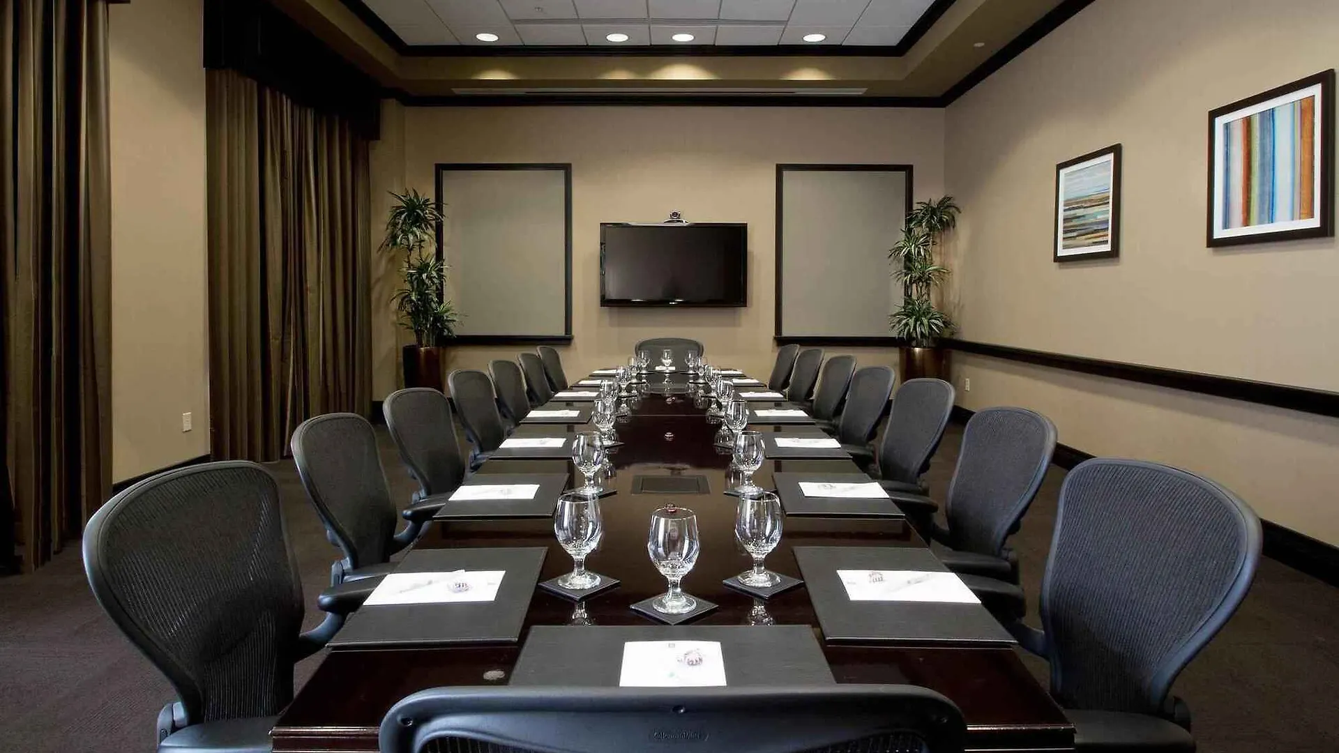 Embassy Suites Columbus - Airport 4*,  United States