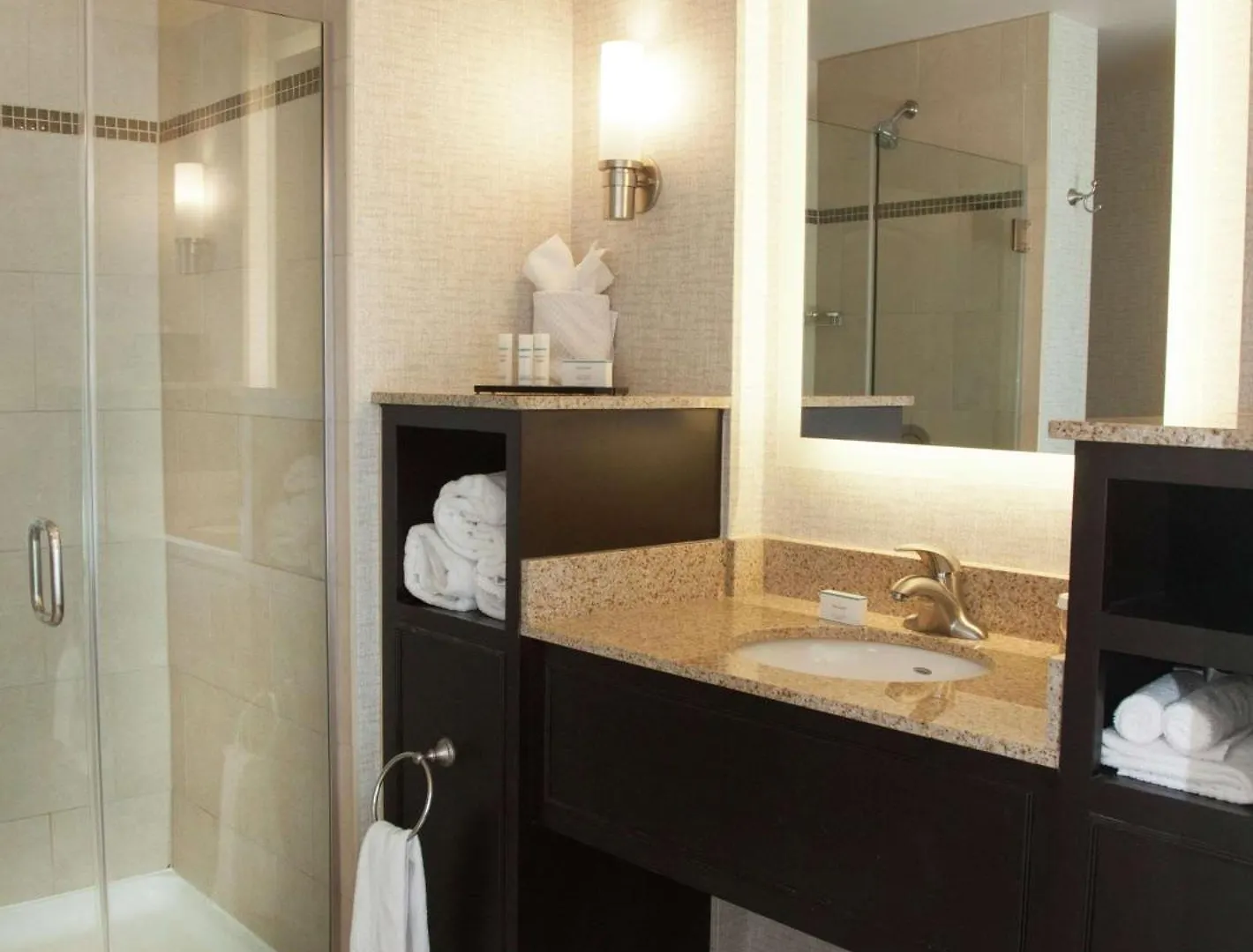 Hotel Embassy Suites Columbus - Airport