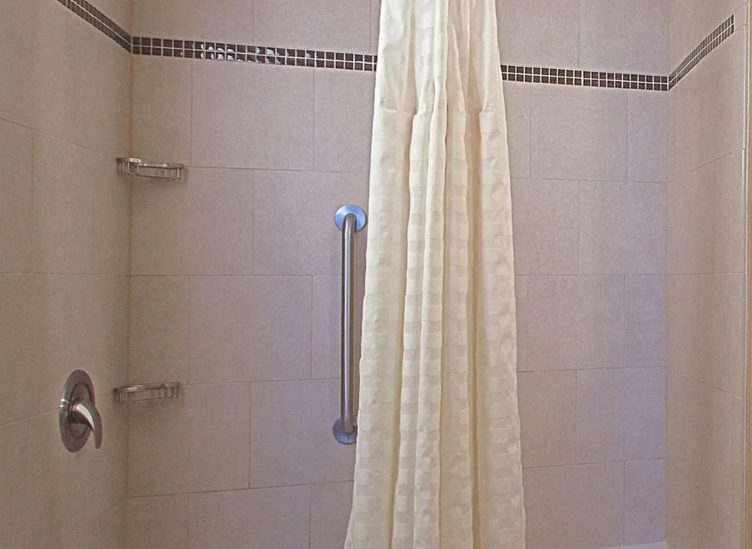Embassy Suites Columbus - Airport Hotel